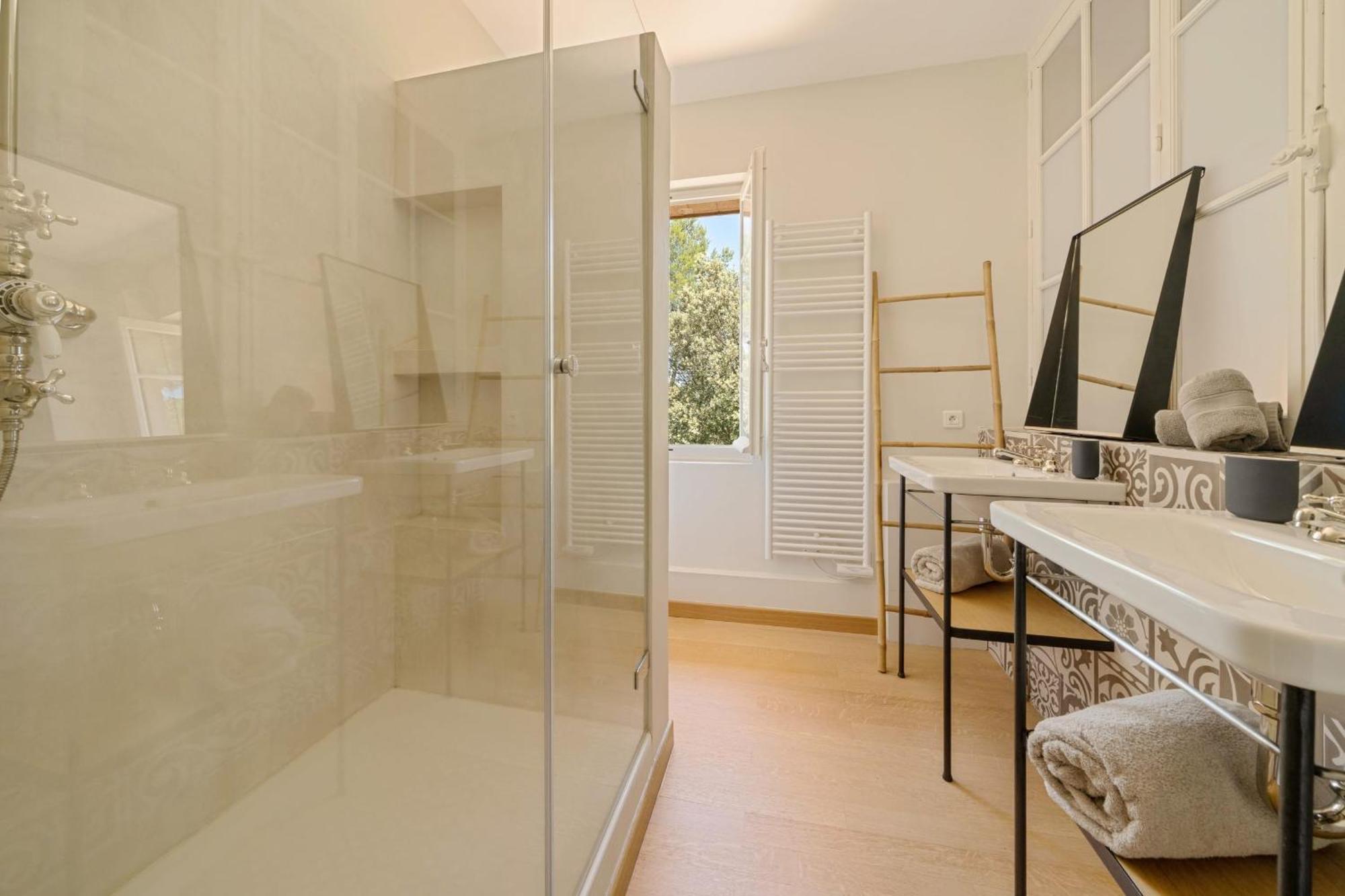 Villa For Me Formidable Roussillon en Isere Exterior foto